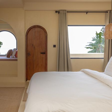 Отель Isla Retreat Fehendhoo Экстерьер фото