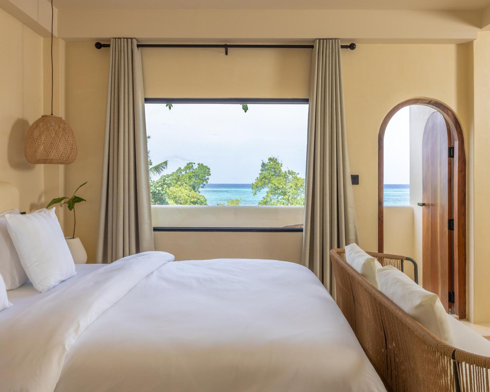 Отель Isla Retreat Fehendhoo Экстерьер фото